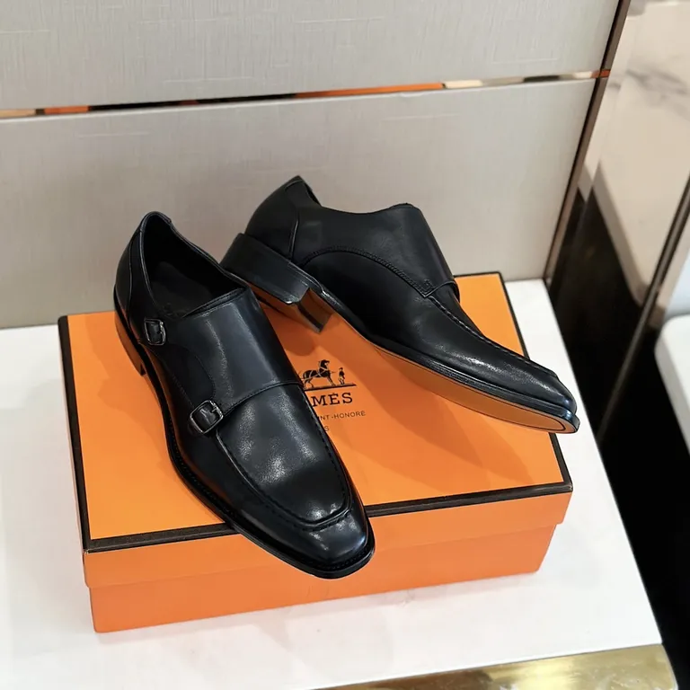 Hermes Shoe 